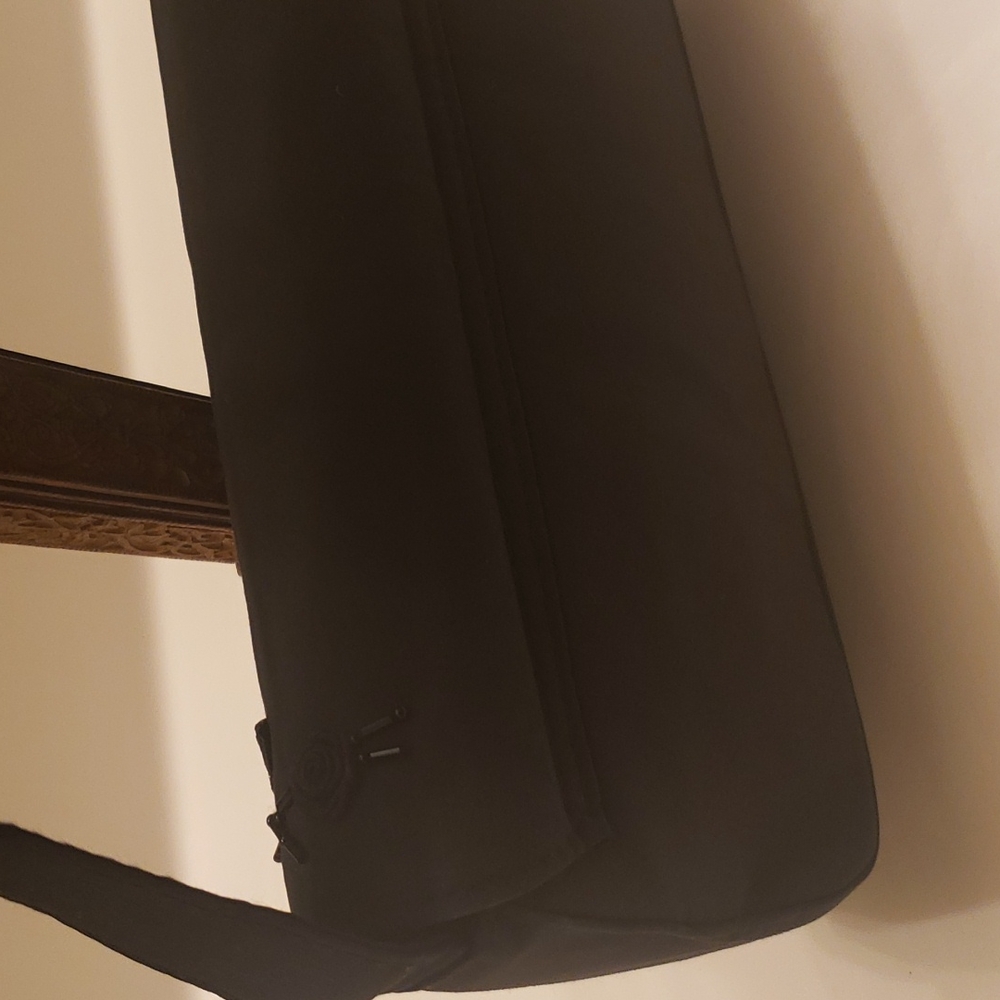 Small Purse π - Picture 6 of 8